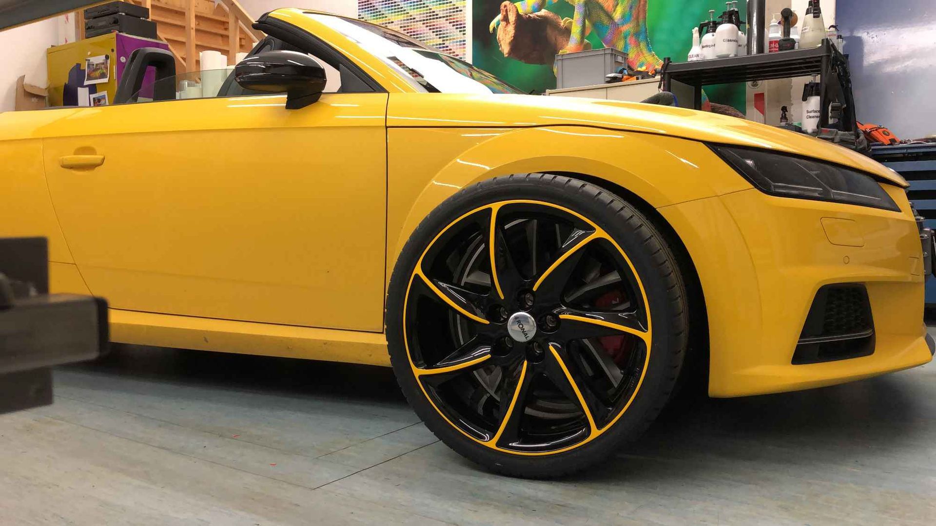 Auto und Felgen Folierung