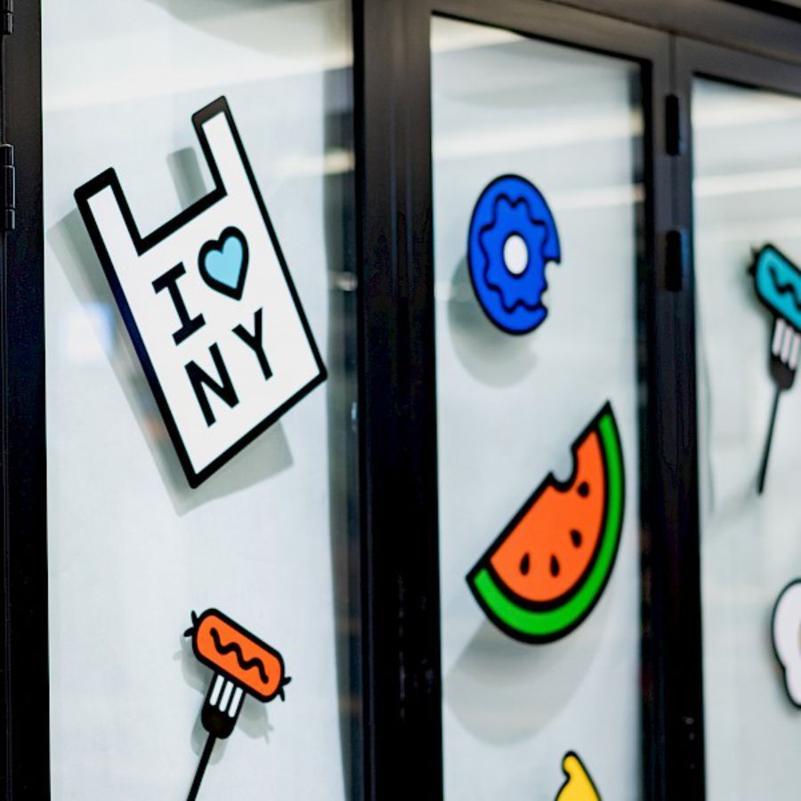 Sticker und Aufkleber für Innen- und Außenbereiche