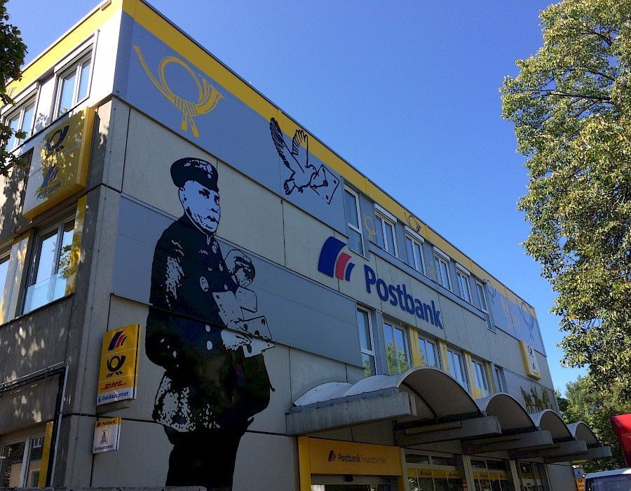 Fassadenfolierung der Postbank