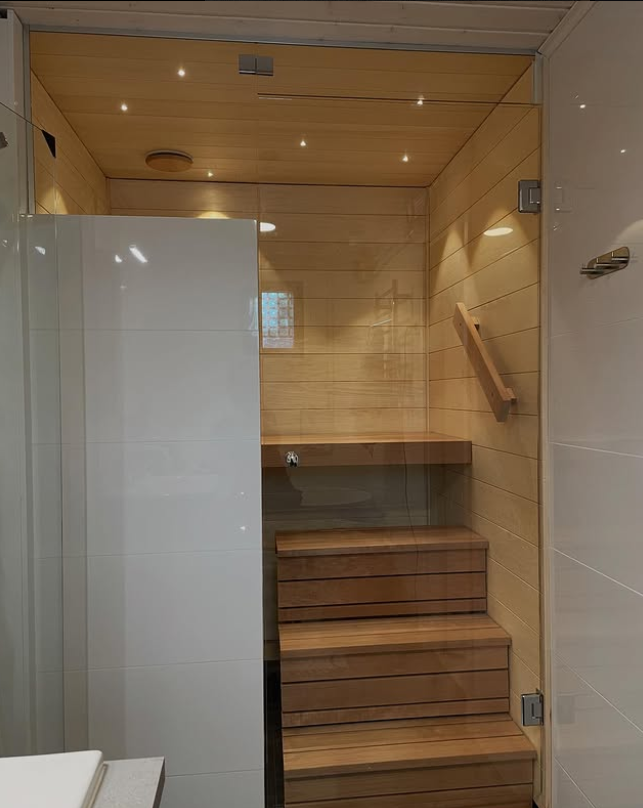 Luo Alt-tekstitunnisteet hakukoneoptimointia ja saavutettavuutta varten. 