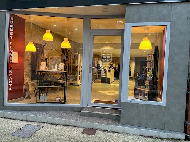 Devanture du salon de coiffure