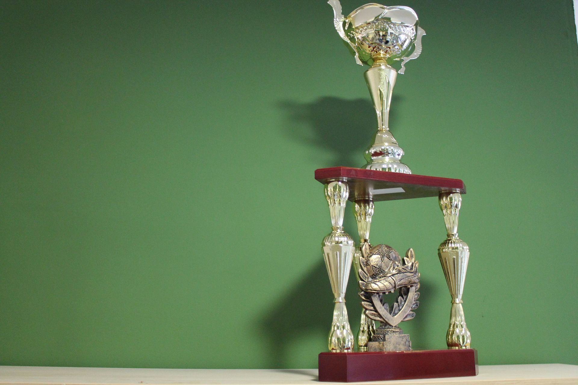 Coupe sur fond vert.