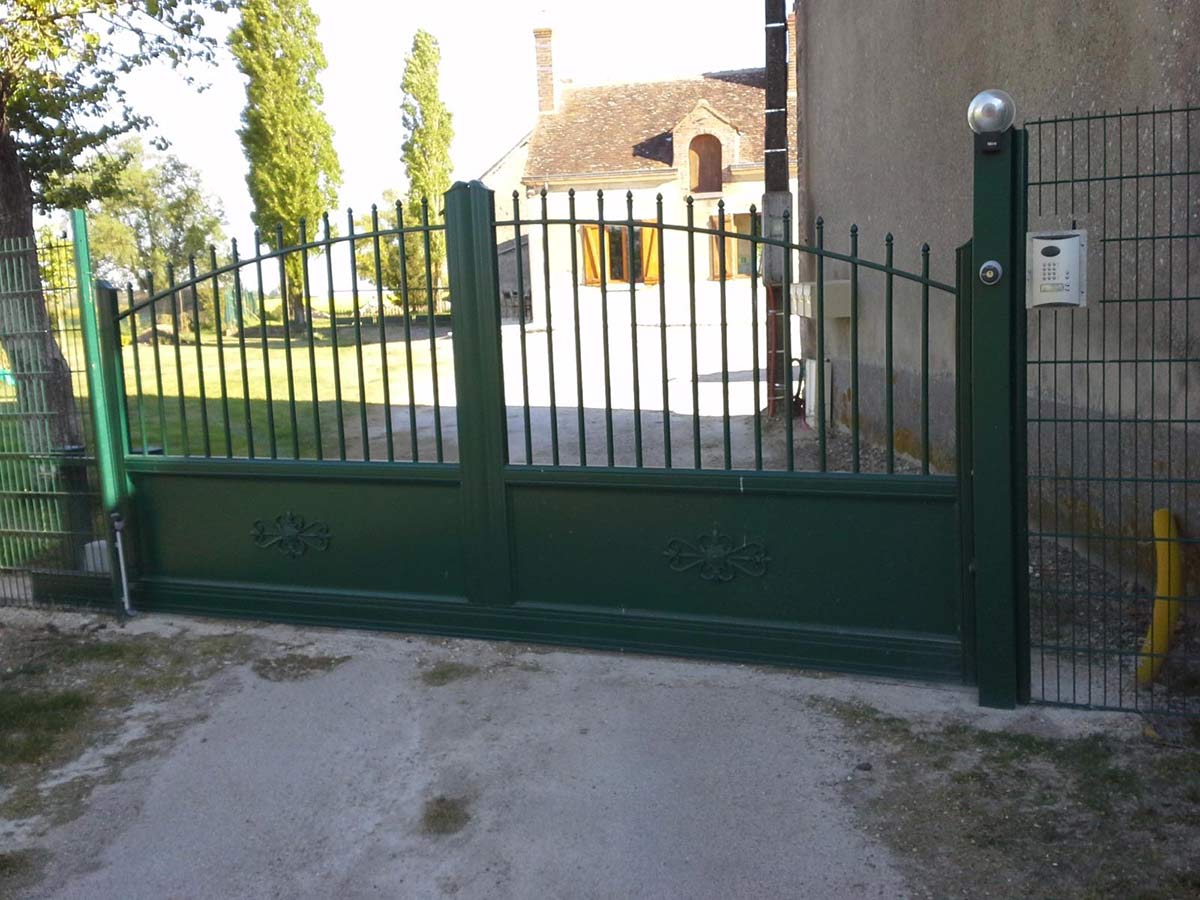 Barrière en métal verte