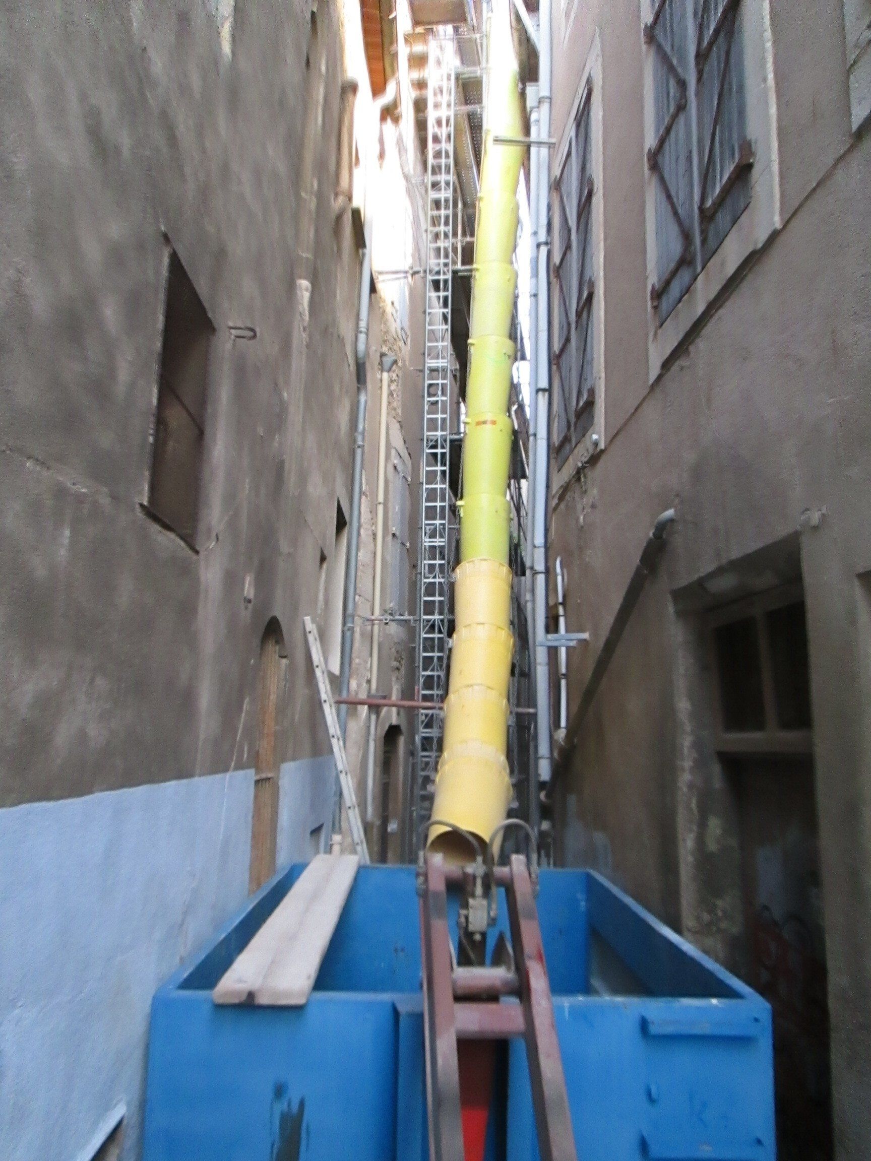 Accès chantier benne