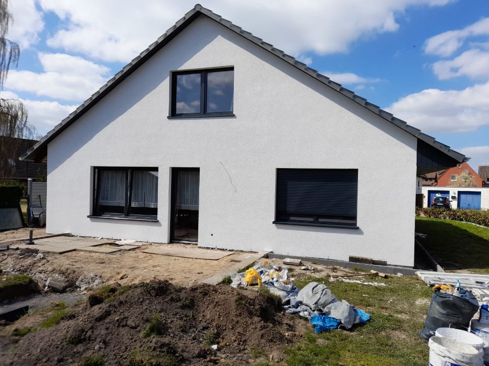 Außenverputzung Einfamilienhaus