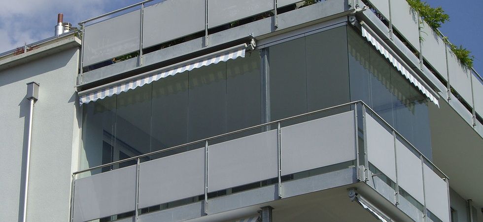 SunTeam GmbH | Wintergärten • Glasdächer • Verglasungen • Pergolas • Lamellendächer