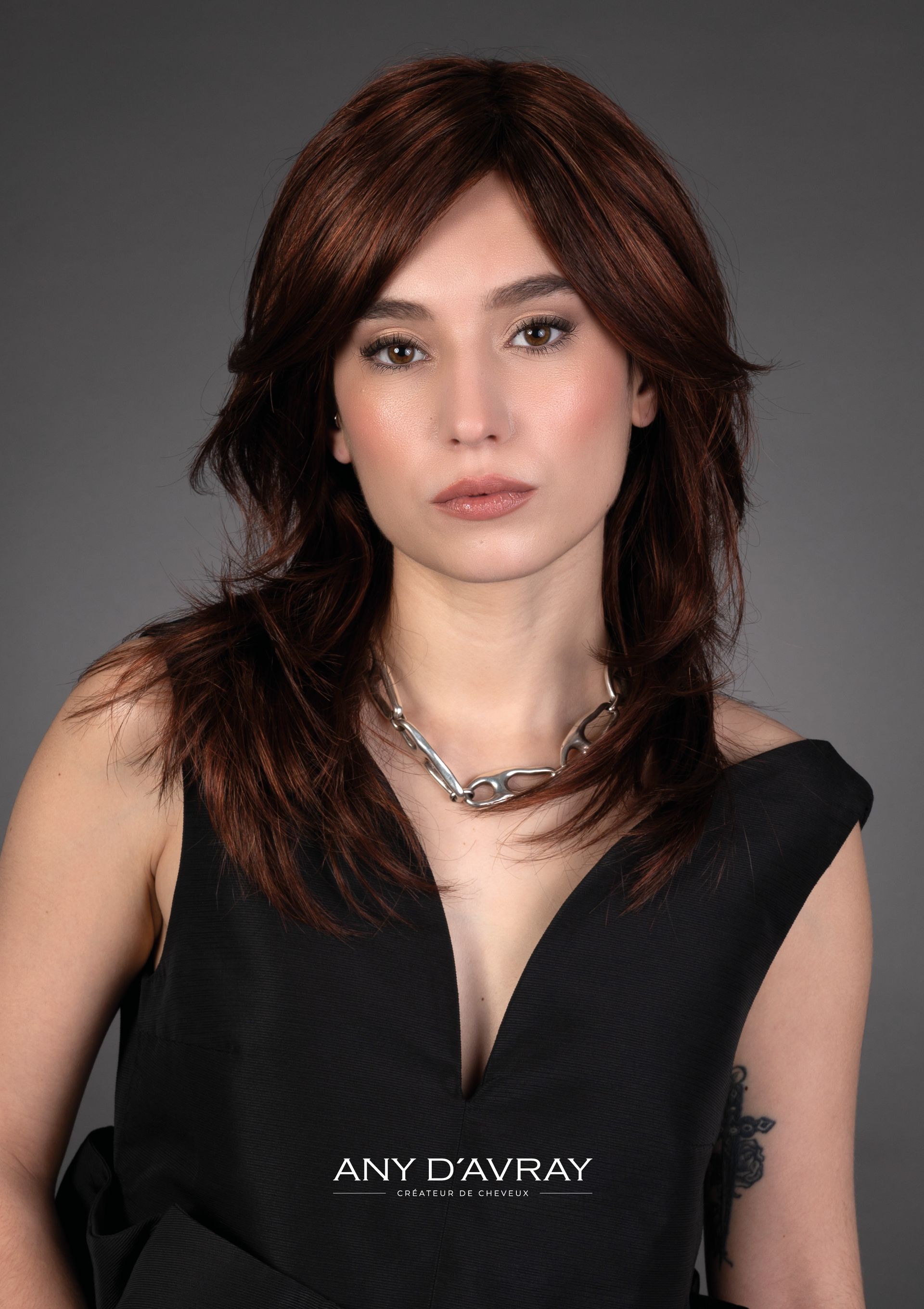 Femme avec perruque Adelaide