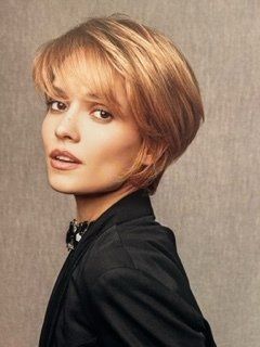 Minimalisme flamboyant, coupes faciles à vivre