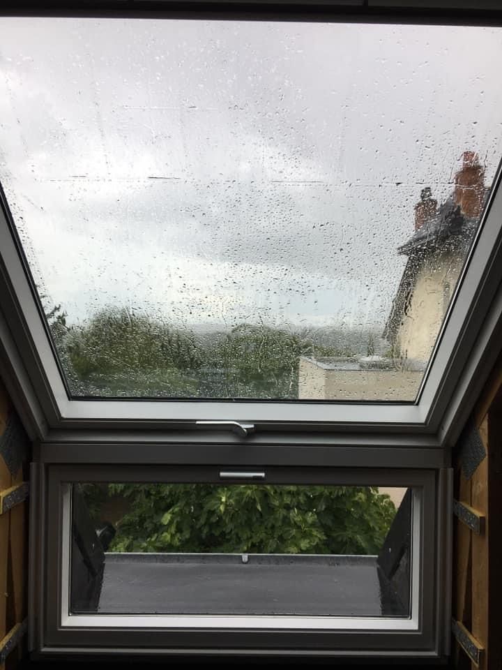 Pose d'une fenêtre de toit - après travaux 