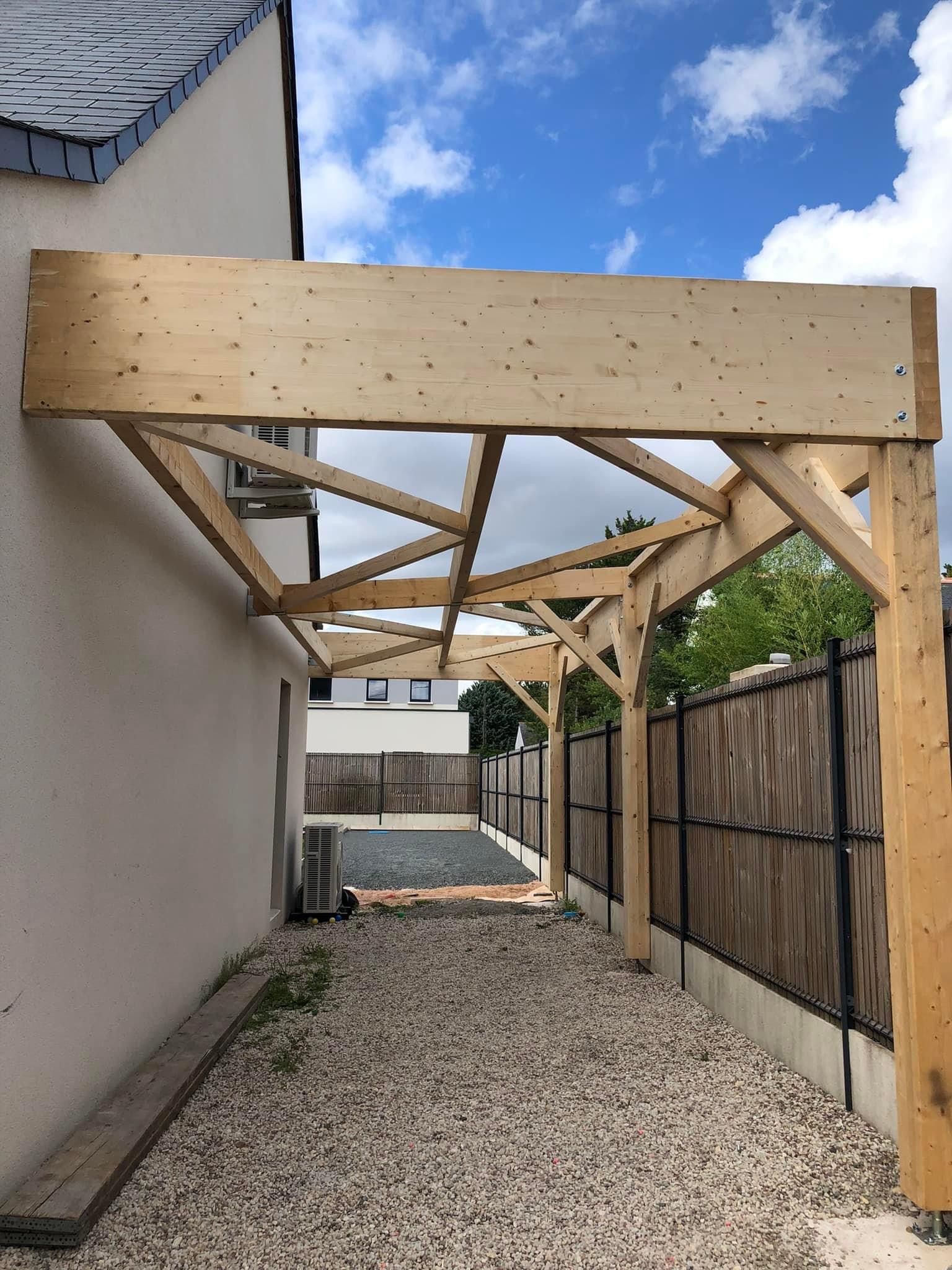 Construction d'un carport - pendant