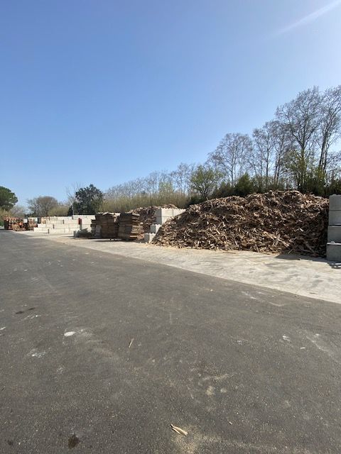 Tas de déchets végétaux