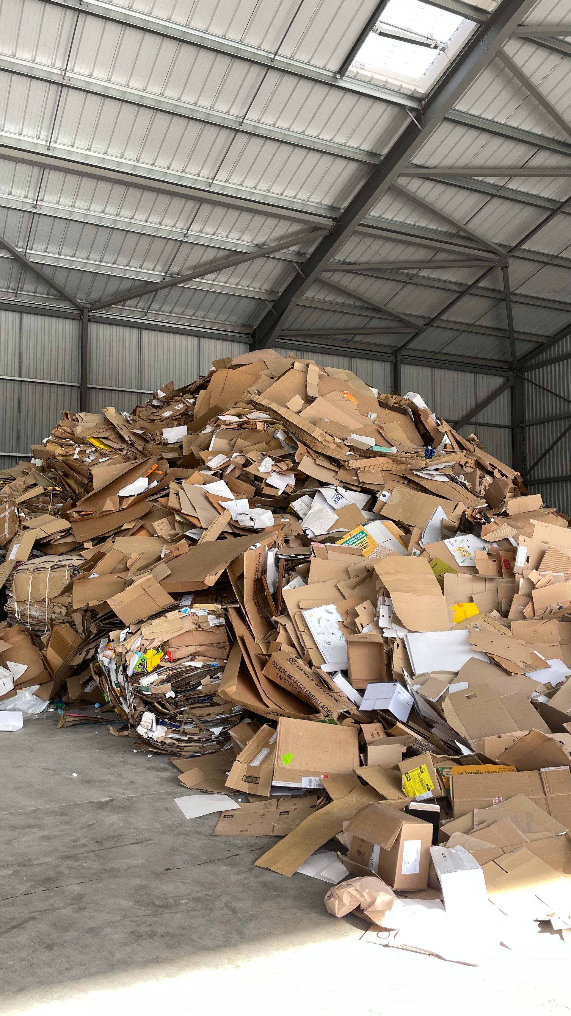 Pile de déchets en carton