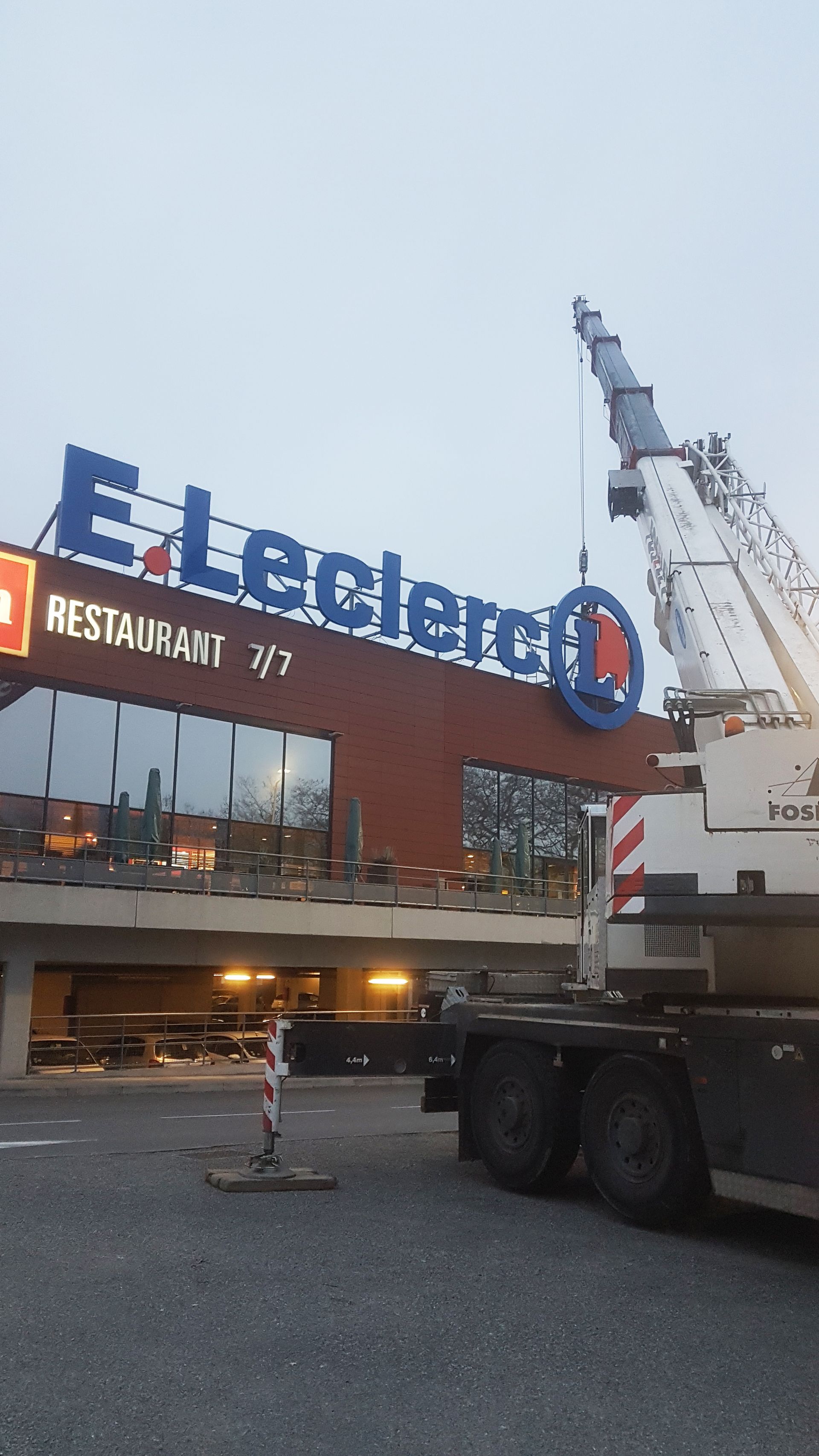 Enseigne et signalétique pour franchise 21