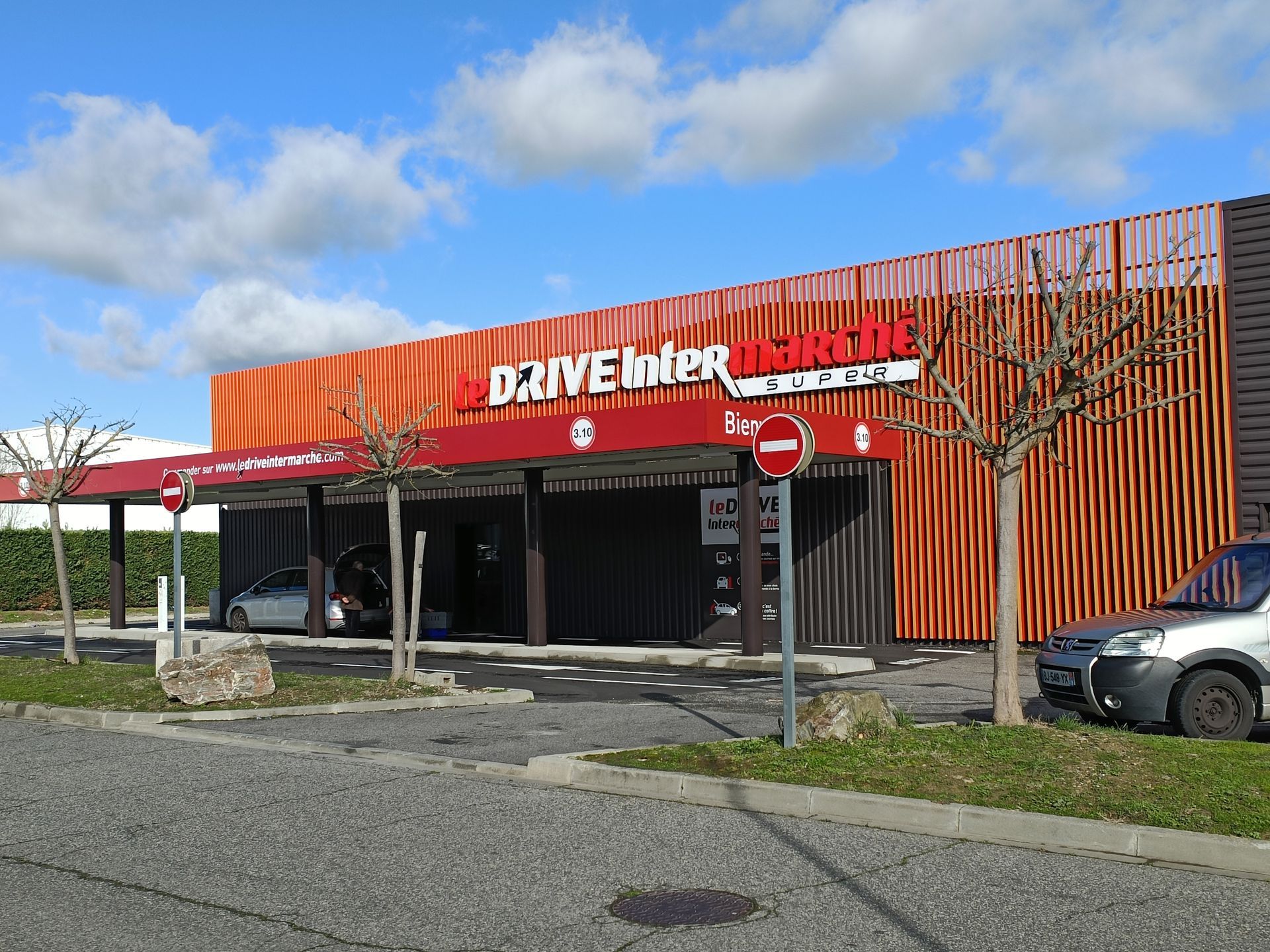 Enseigne et signalétique pour franchise 20