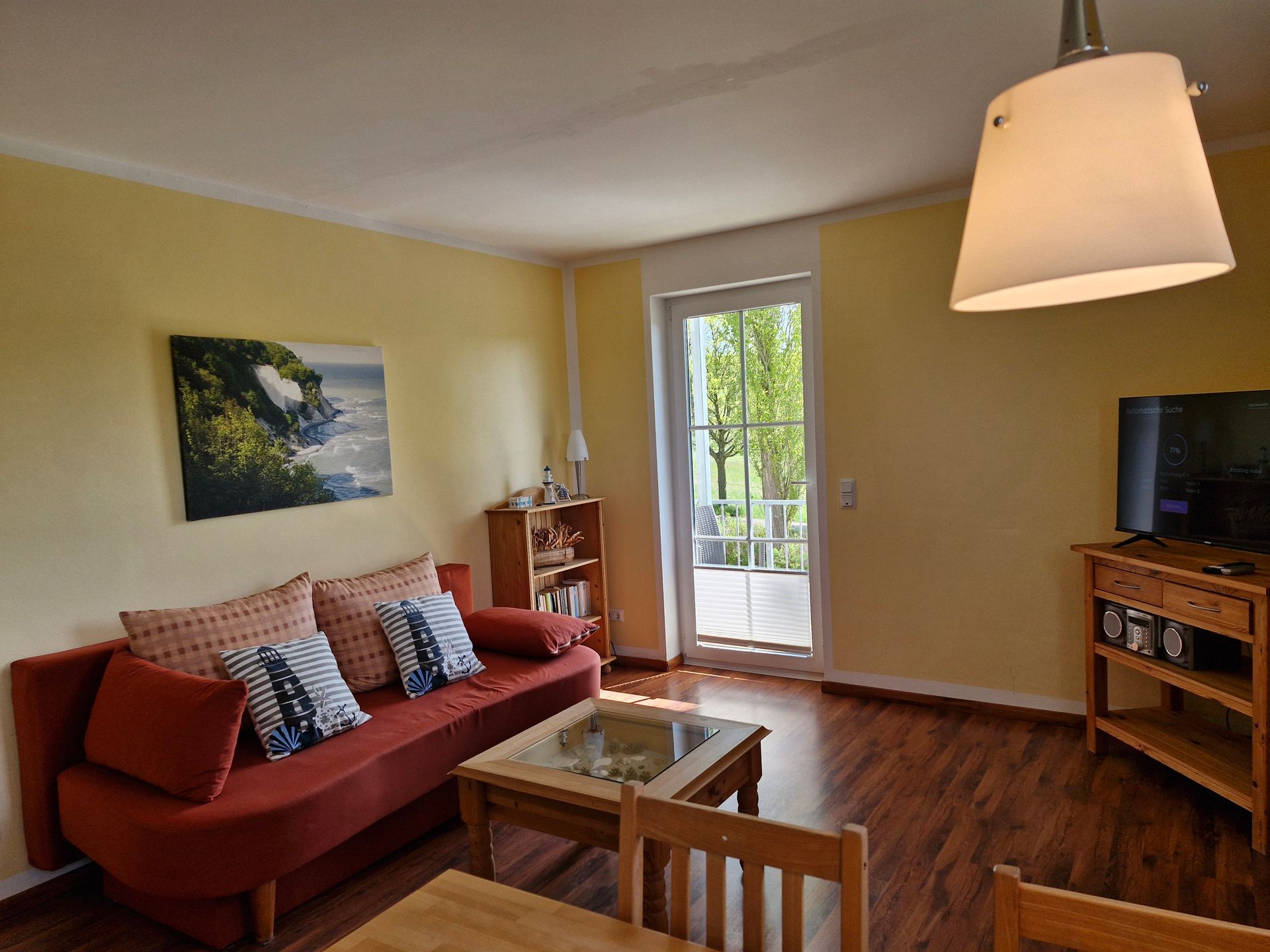Ansicht Wohnzimmer mit Sitzecke