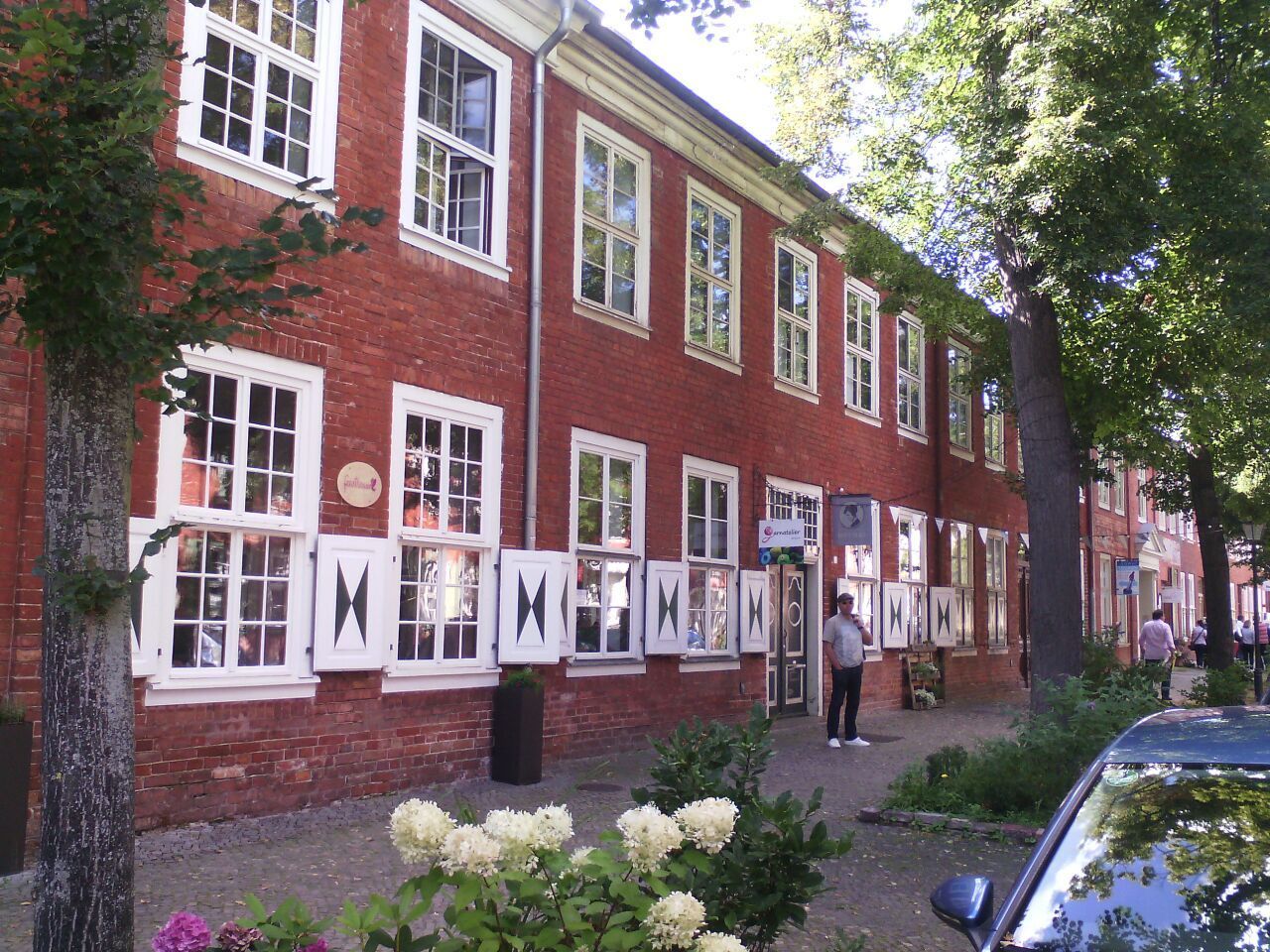 Eine Straße im Holländischen Viertel.