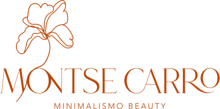 Un logotipo para Montse Carro con una flor.