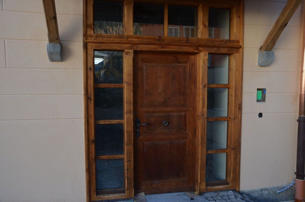 Wandverkleidung aus Holz