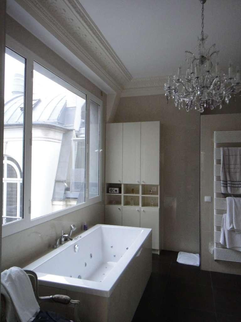Pose de fenêtres alu dans la salle de bains à Juvisy-sur-Orge et Montgeron dans l'Essonne (91)