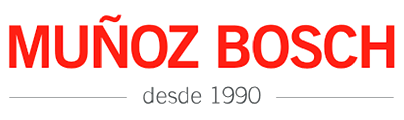 Logotipo con texto rojo “MUÑOZ BOSCH” sobre una línea con “desde 1990” en gris.