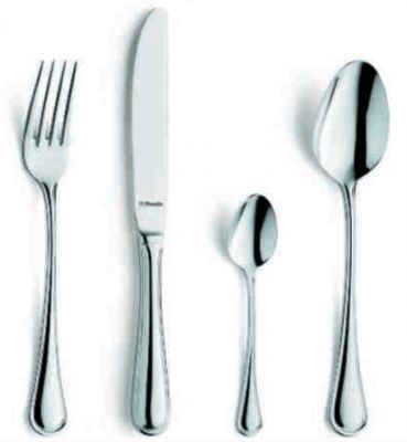 juego de tenedor, cuchillo, cuchara pequeña y cuchara