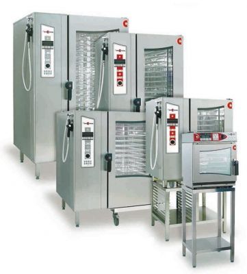 Un grupo de hornos de acero inoxidable con la letra c en ellos.