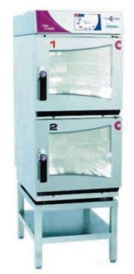 Dos hornos están apilados uno sobre otro con el número 1 en el horno superior.