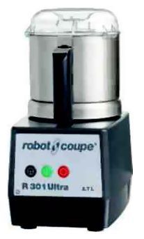 Se muestra una licuadora robot coupe r301 ultra sobre un fondo blanco.