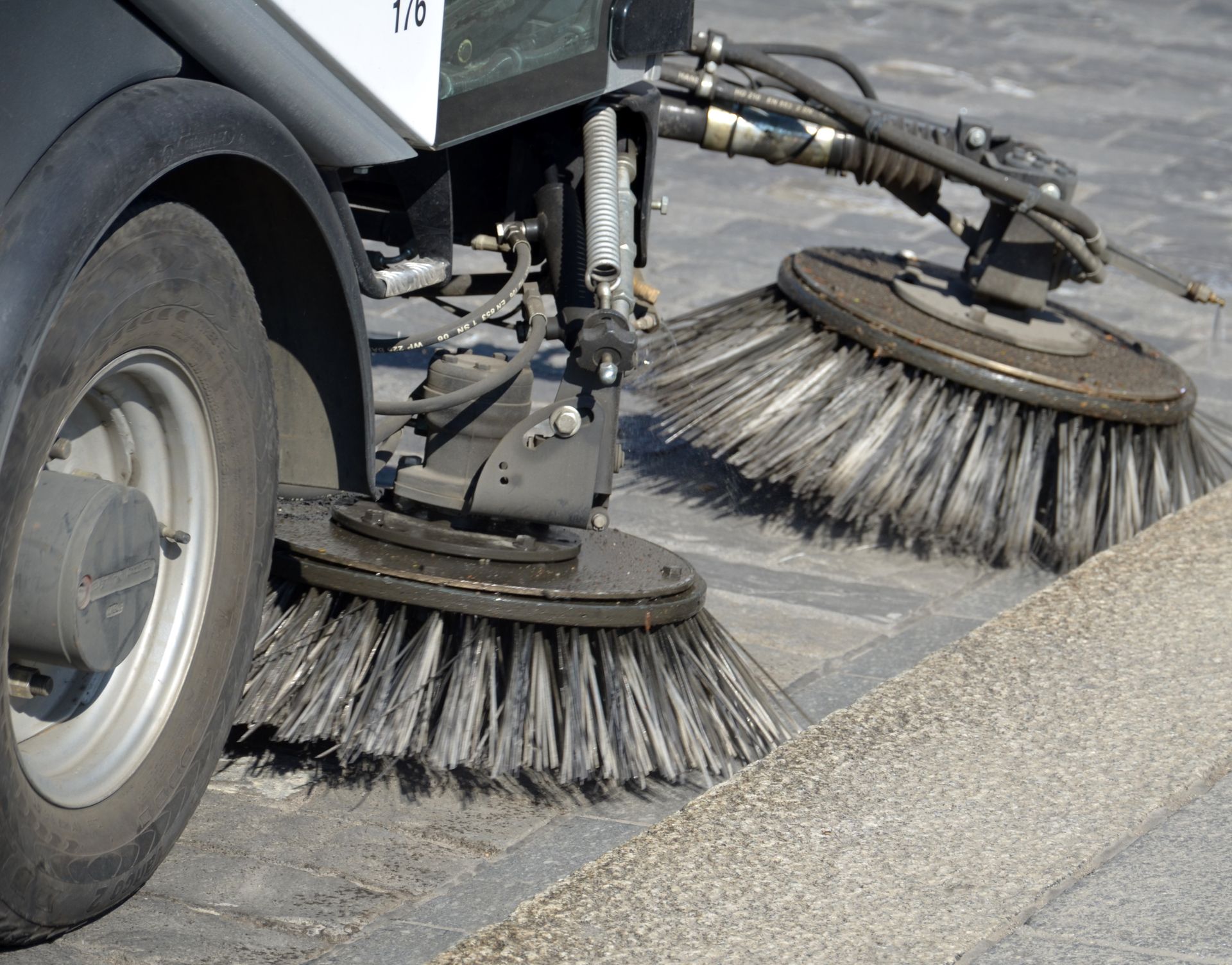 Autolaveuse dans une rue