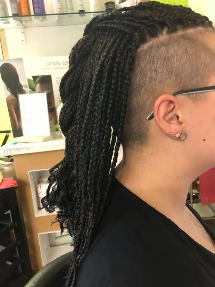 donna con treccine - Salone Rosita