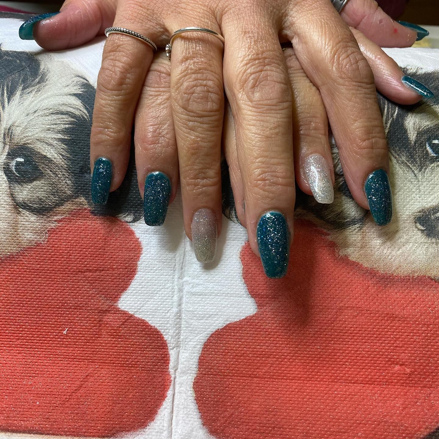 mani dopo trattamento dall'estetista - Salone Rosita