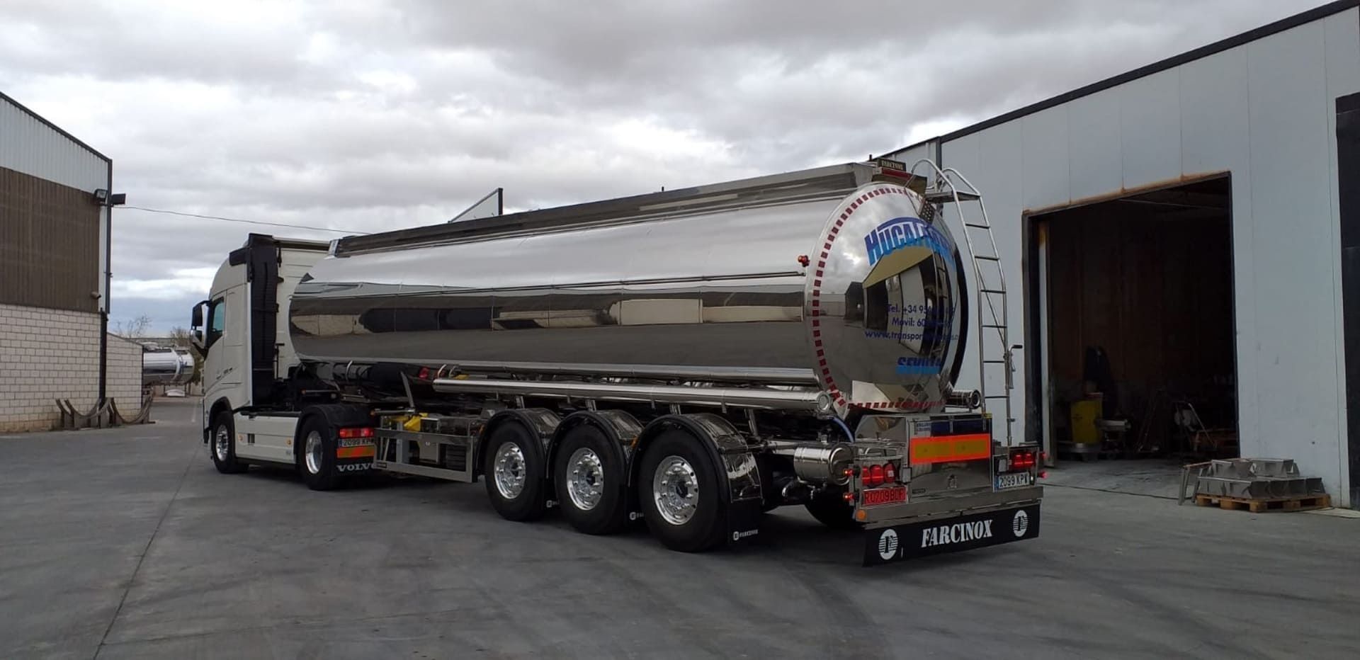 Transportes HUCATRANS