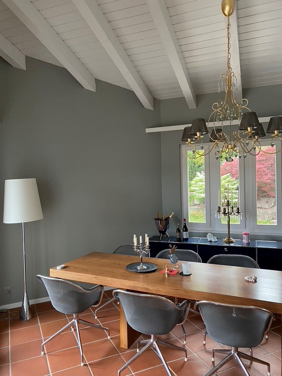 Schiavano Bodenarbeiten Beläge Technken Maler Tapeten Böden