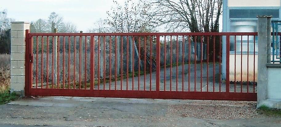 Portail coulissant autoporté