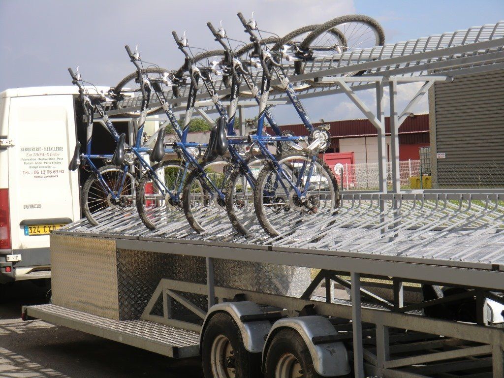 Zoom remorque porte-vélos J.O Londres