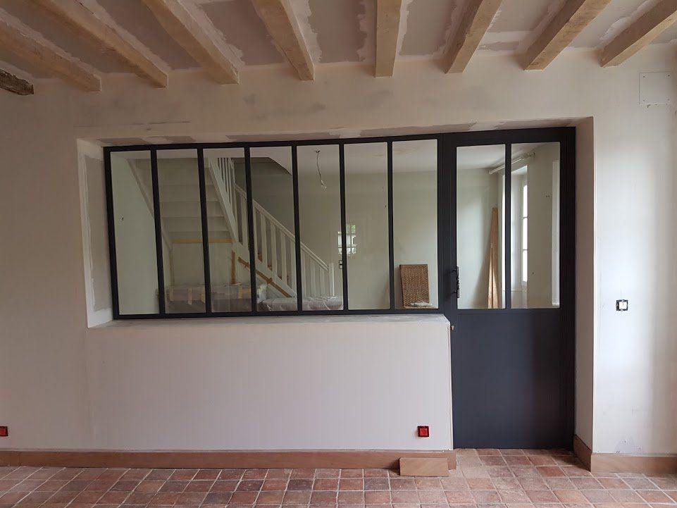 Verrière avec porte