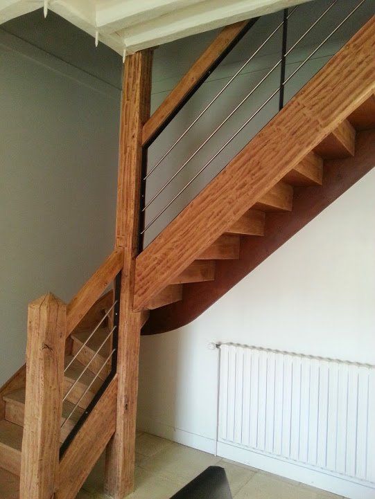 Rampe d'escalier en bois