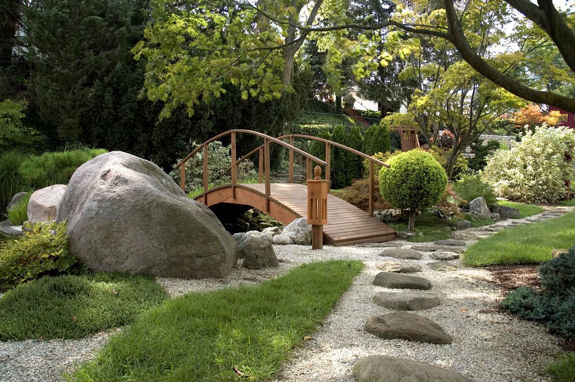 Un jardin dans le style japonais