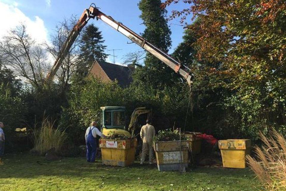 Erdbewegungsarbeiten der Riedel Rückbau GmbH