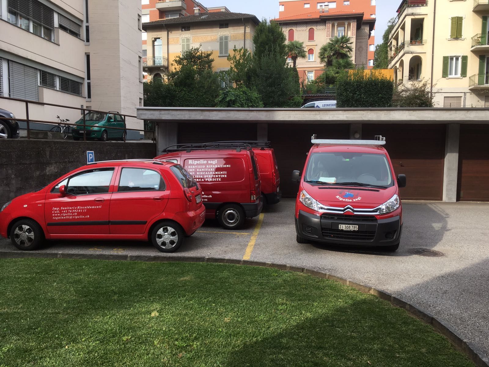 Veicoli di servizio - Ripelio Sagl Pregassona