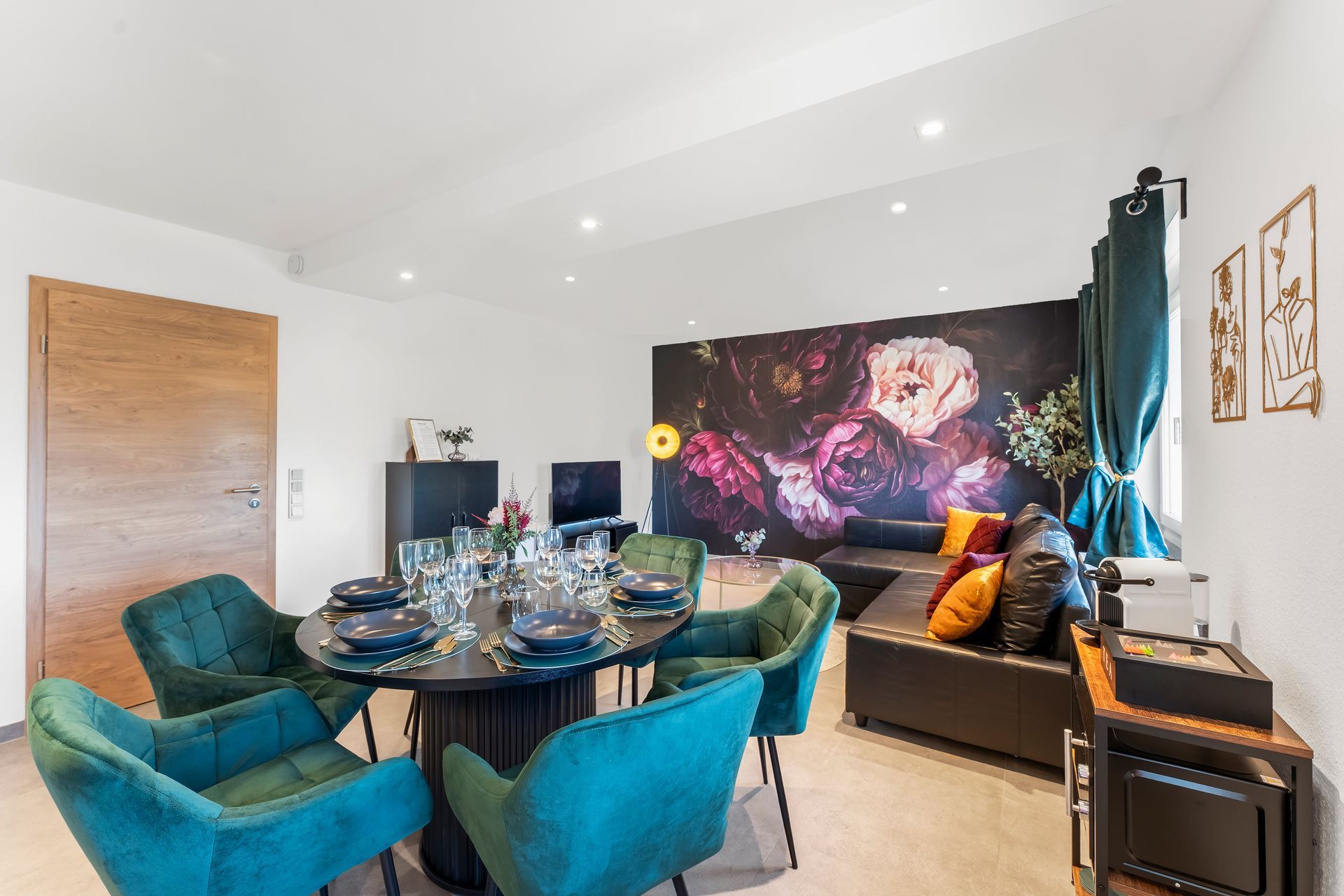 Ferienwohnung Fulda flair Apartment Blossom Wohnzimmer Ferienwohnung Fulda flair Apartment Blossom Wohnzimmer