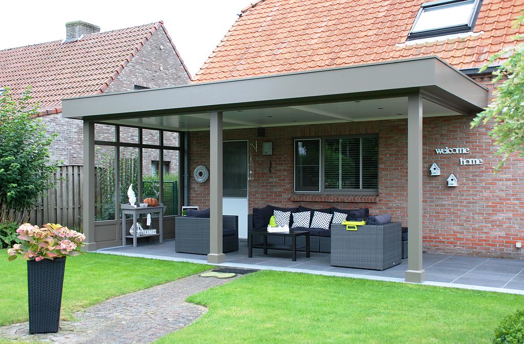 Pergolas avec un abri vent