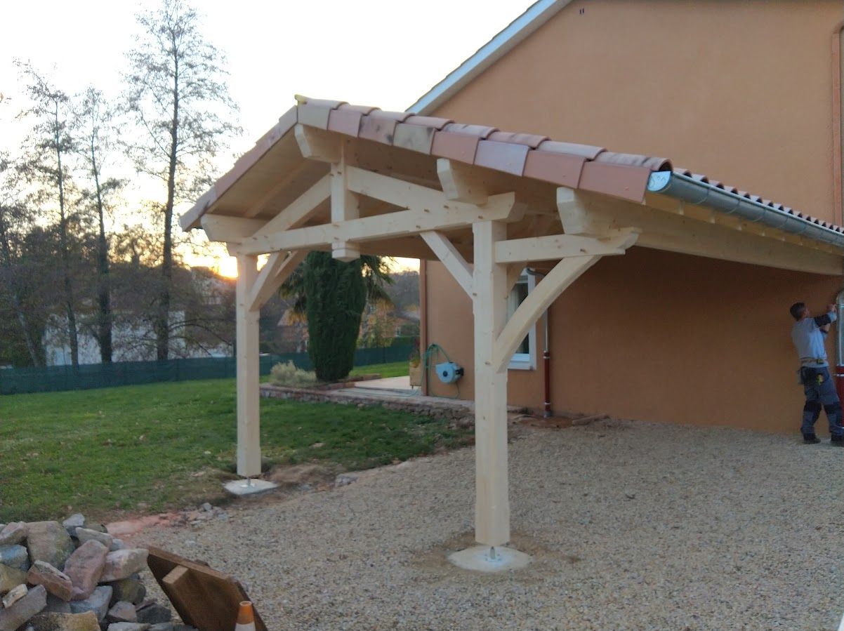 Charpente de petit abri