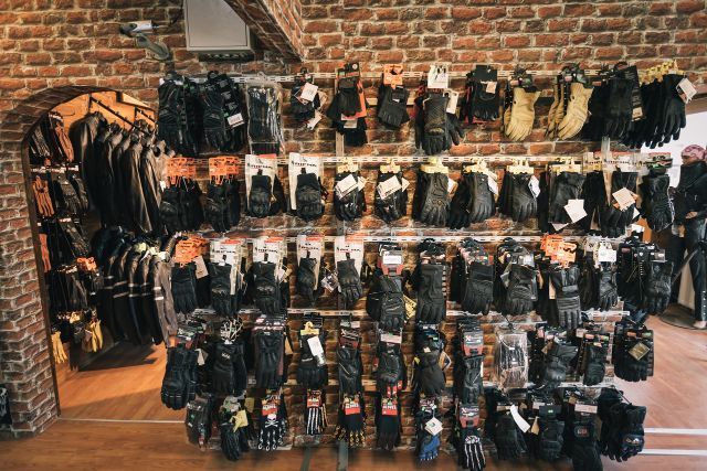 Motorrad Bekleidung, Helme und mehr - Biker's Point - Dietikon