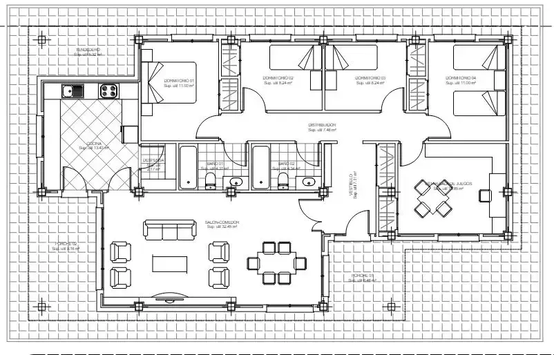 Plano de una casa, incluyendo dormitorios, baños, sala, comedor y cocina con fondo de cuadrícula.