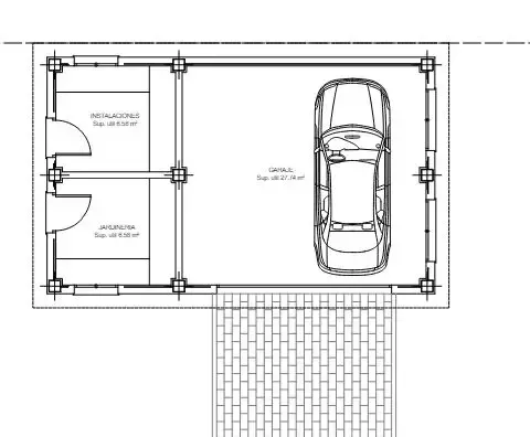 Plano de un garaje con un coche aparcado en su interior. Incluye dos habitaciones contiguas y una entrada de ladrillo.