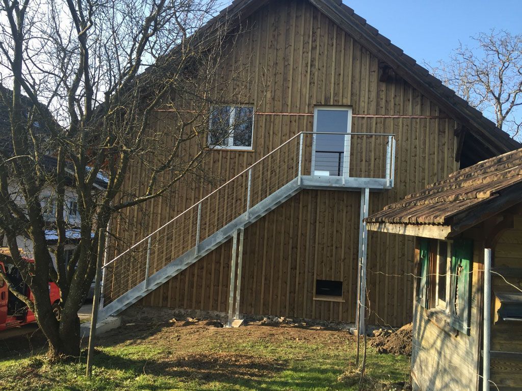 Geländer Treppe Metall - Gebr. Trütsch in Unteriberg