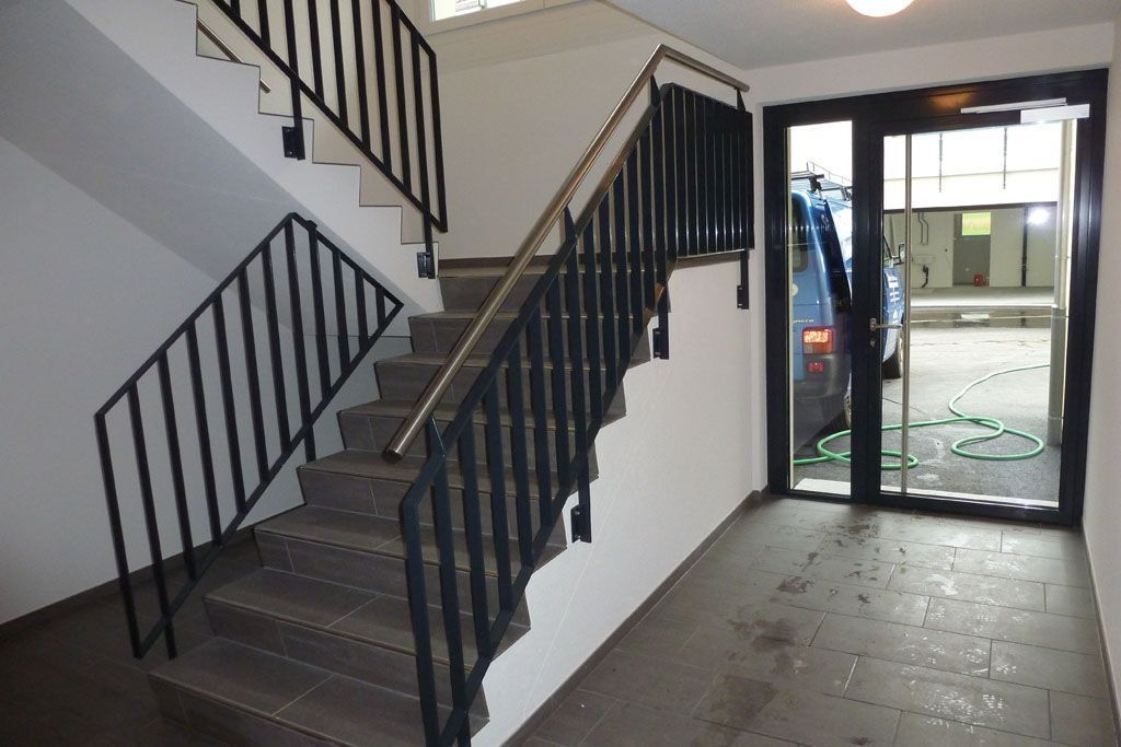 Geländer Treppe Metall - Gebr. Trütsch in Unteriberg