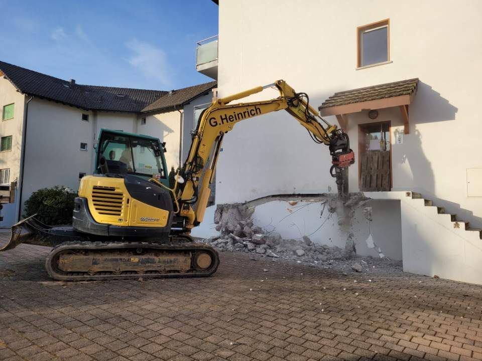 Bagger vom Heinrich Gerhard & Cyril Baggerbetrieb