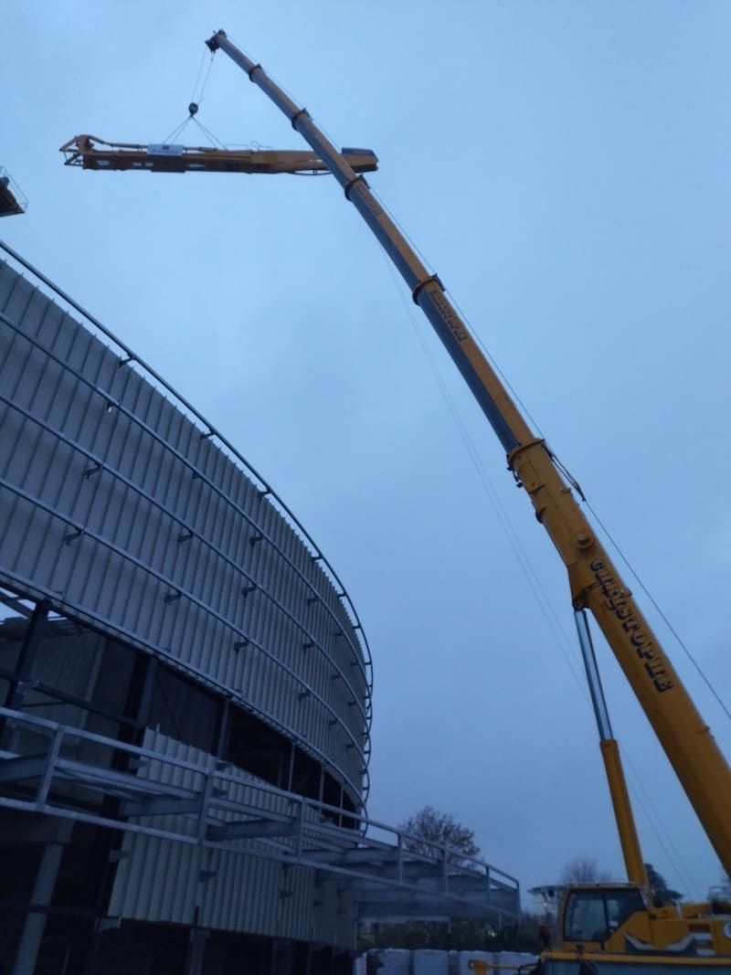 Grue au palais des sports de Caen